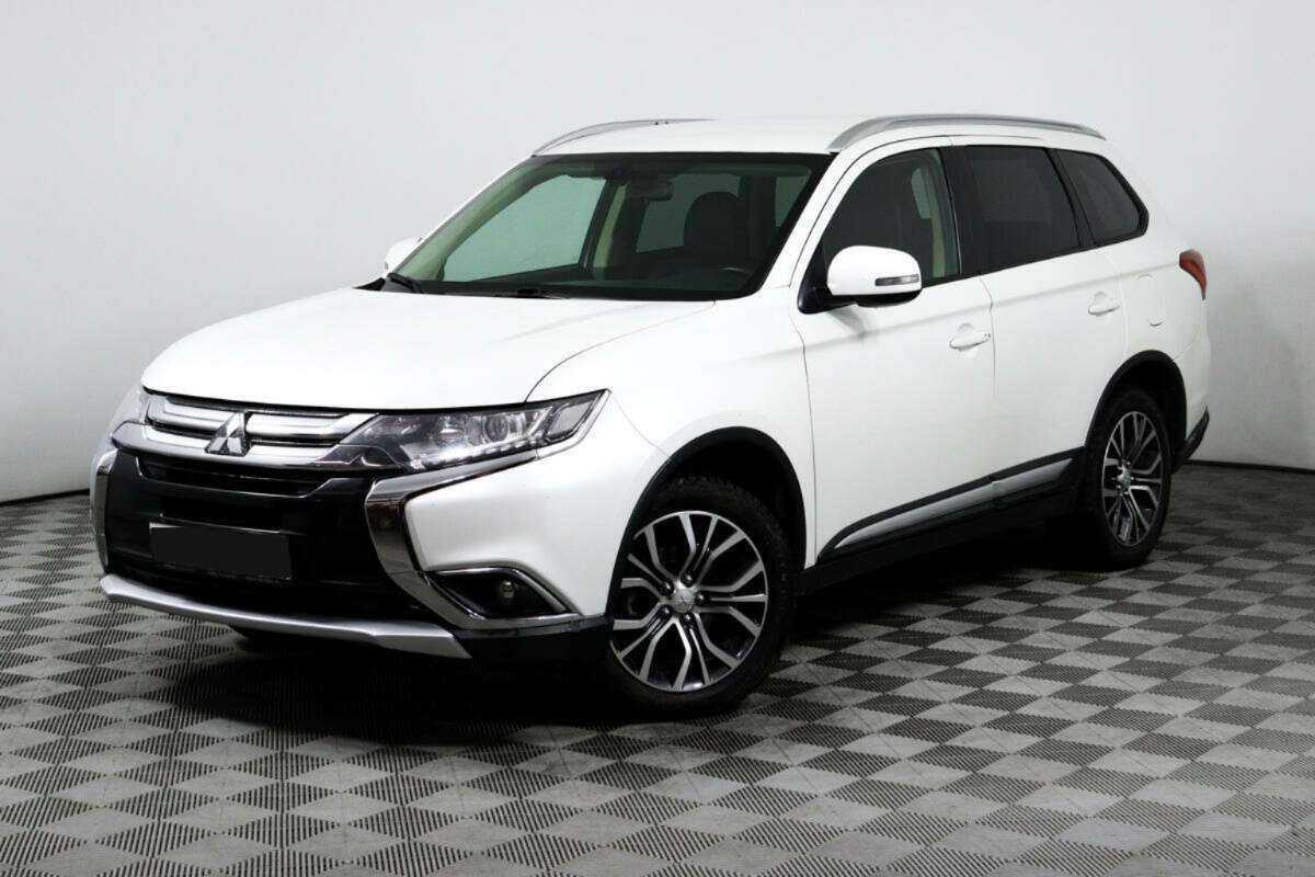 Mitsubishi Outlander с пробегом — 2018 год. Посмотреть фото