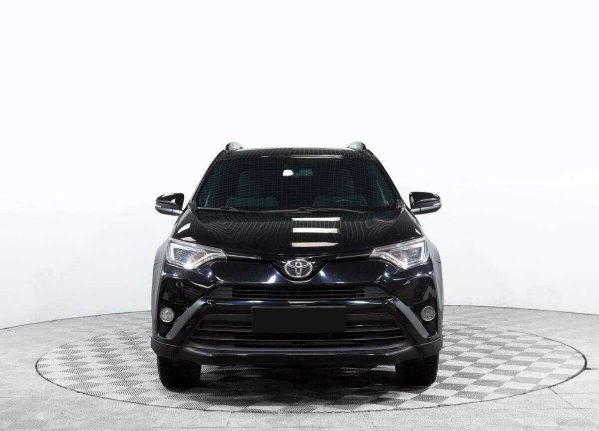 Toyota RAV4 с пробегом — 2019 год. Посмотреть фото