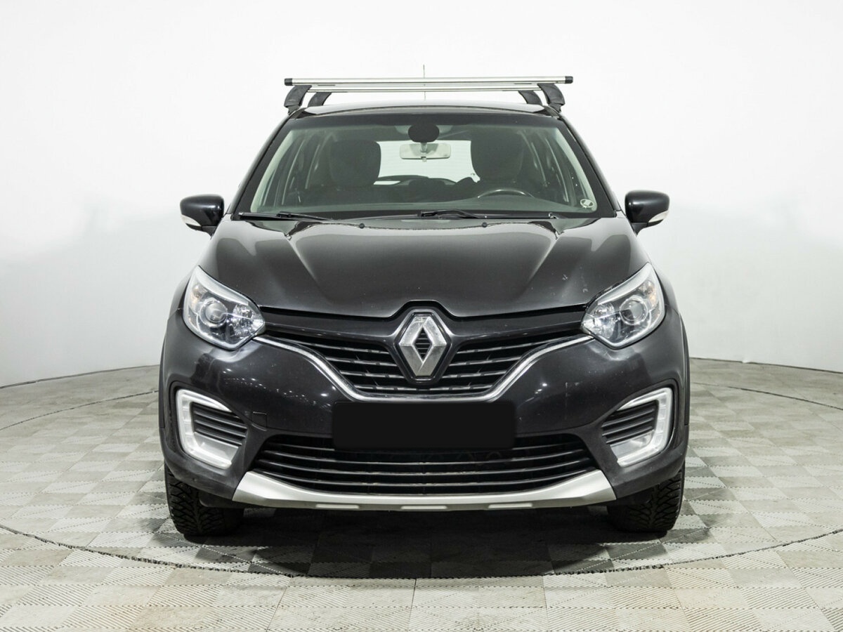 Renault Kaptur с пробегом — 2018 год. Фото: #1