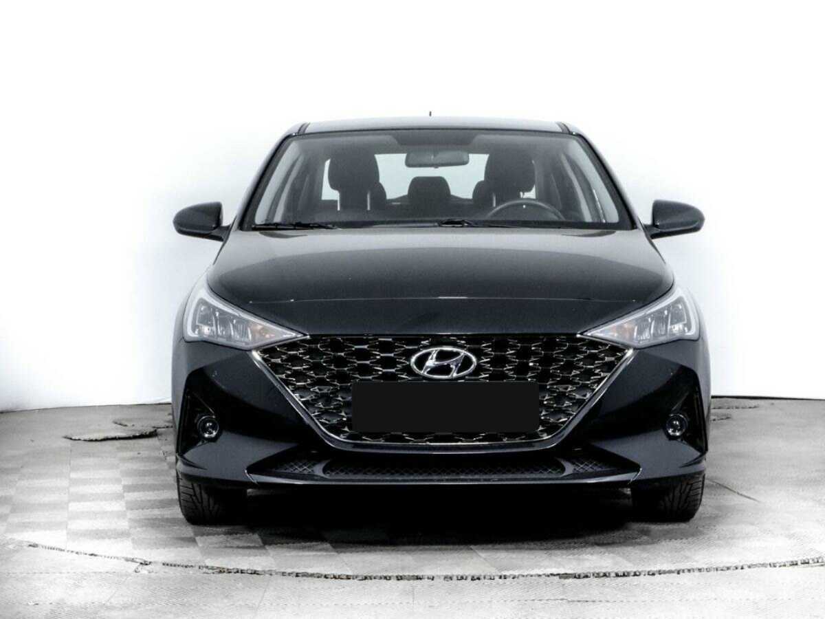 Hyundai Solaris с пробегом — 2021 год. Фото: #1