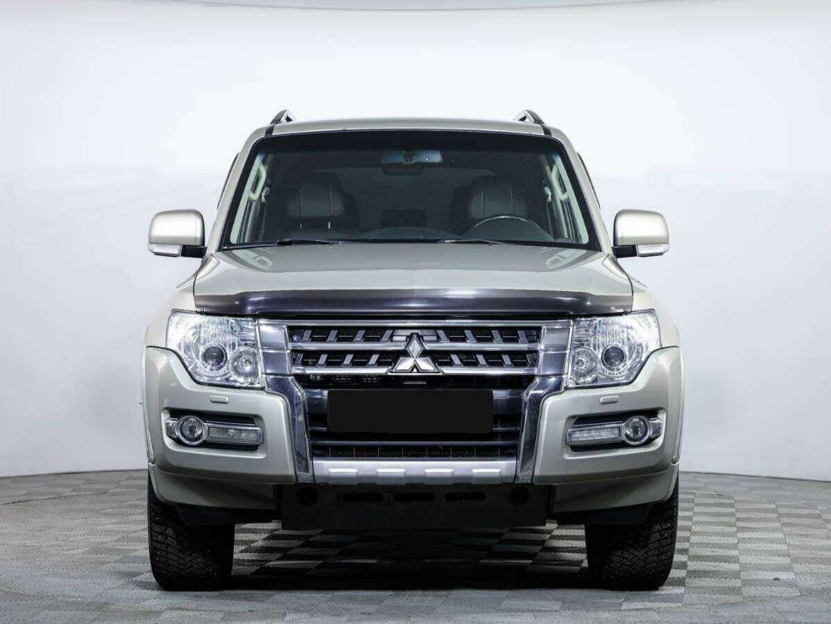 Mitsubishi Pajero с пробегом — 2014 год. Посмотреть фото