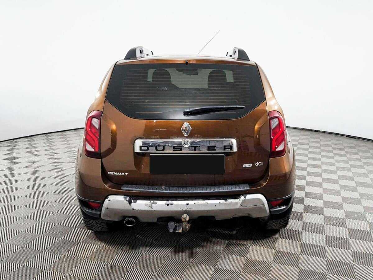 Renault Duster с пробегом — 2015 год. Фото: #3