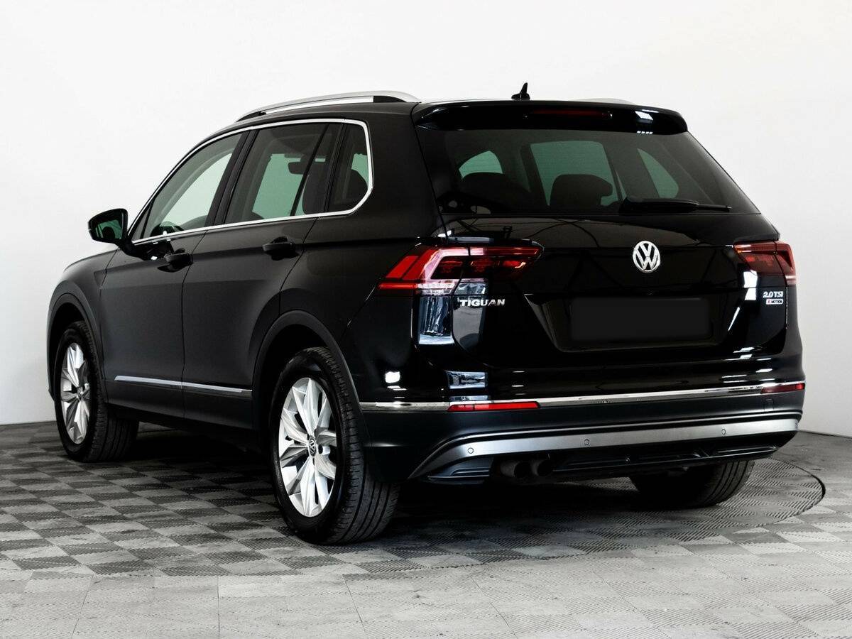 Volkswagen Tiguan с пробегом — 2018 год. Фото: #6
