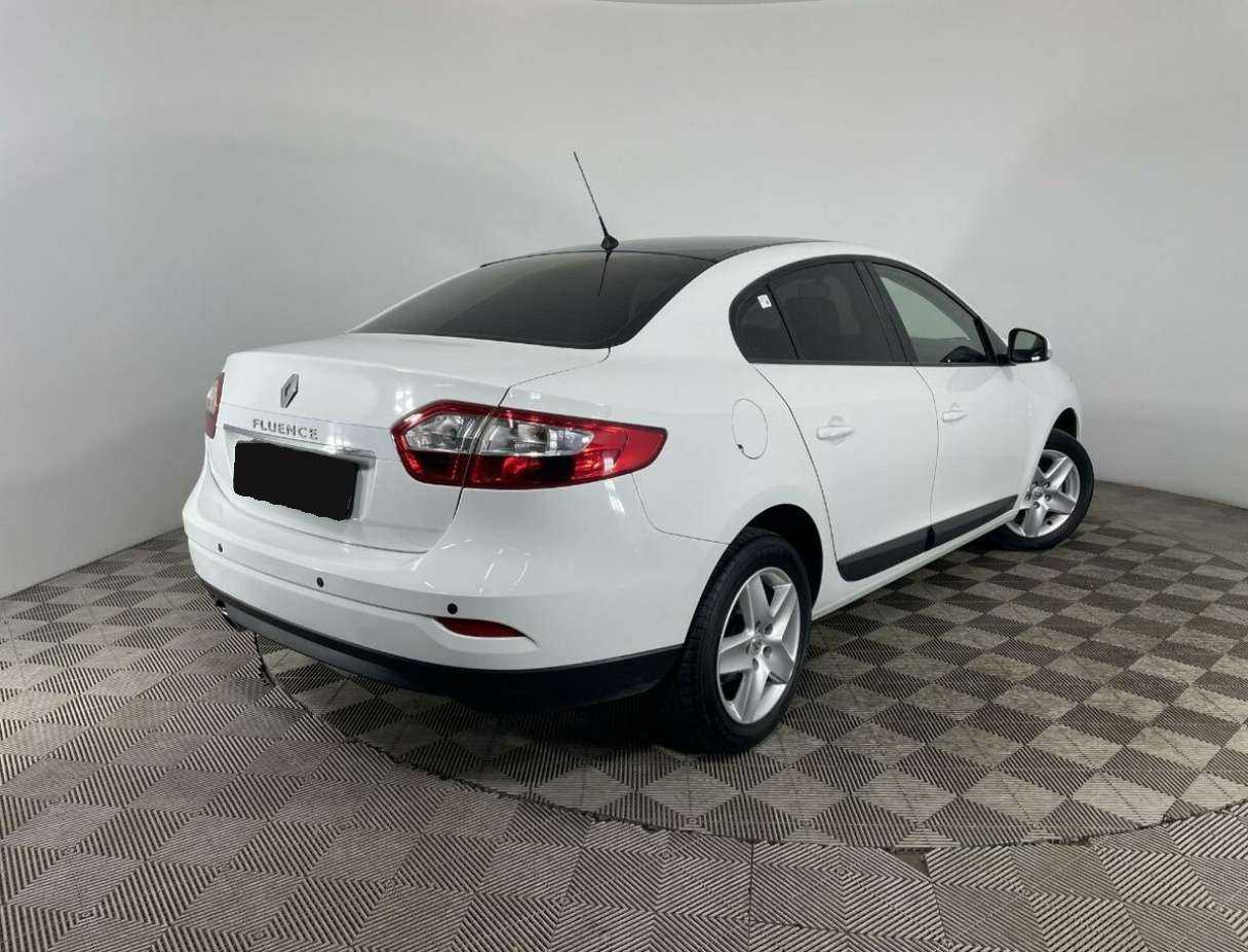 Renault Fluence с пробегом — 2015 год. Фото: #5