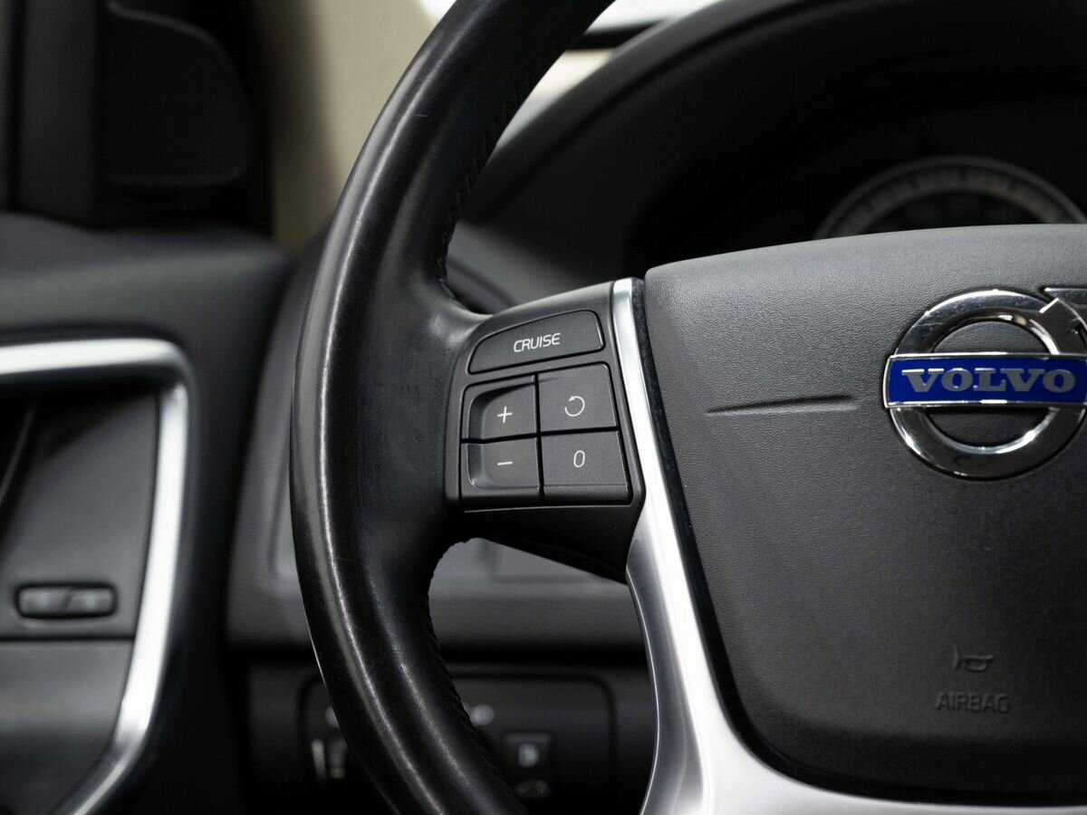 Volvo XC60 с пробегом — 2013 год. Фото: #14