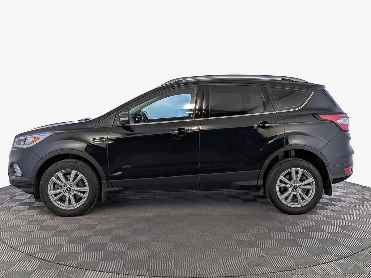 Ford Kuga с пробегом — 2016 год. Фото: #7