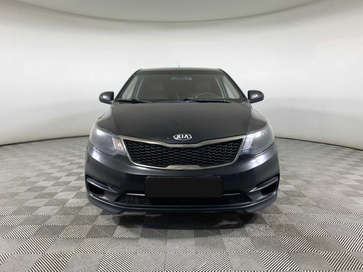 Kia Rio с пробегом — 2015 год. Фото: #1