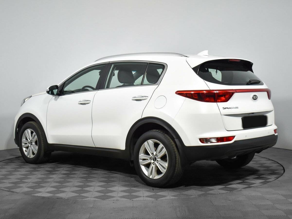 Kia Sportage с пробегом — 2016 год. Фото: #6