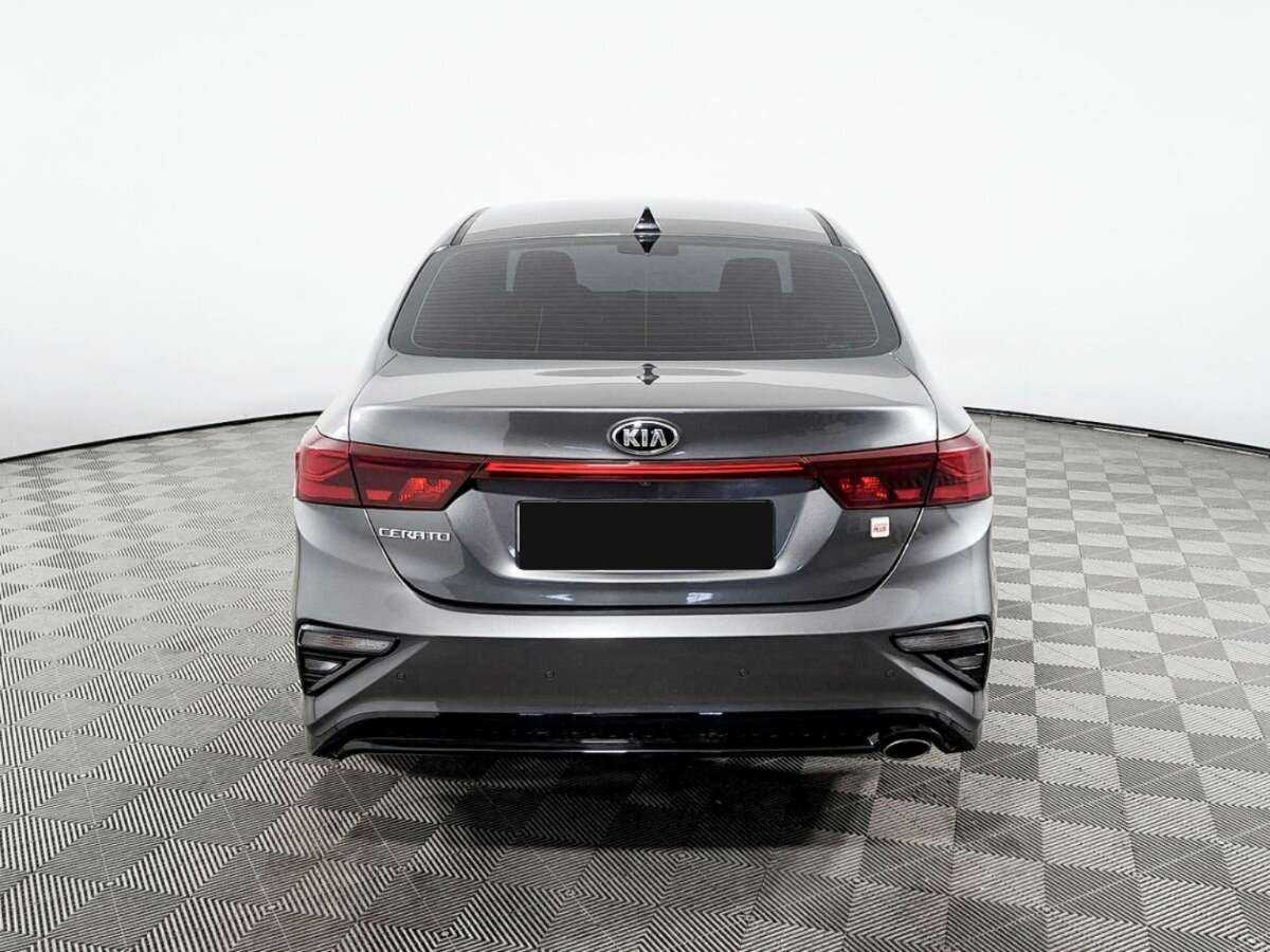 Kia Cerato с пробегом — 2021 год. Фото: #5