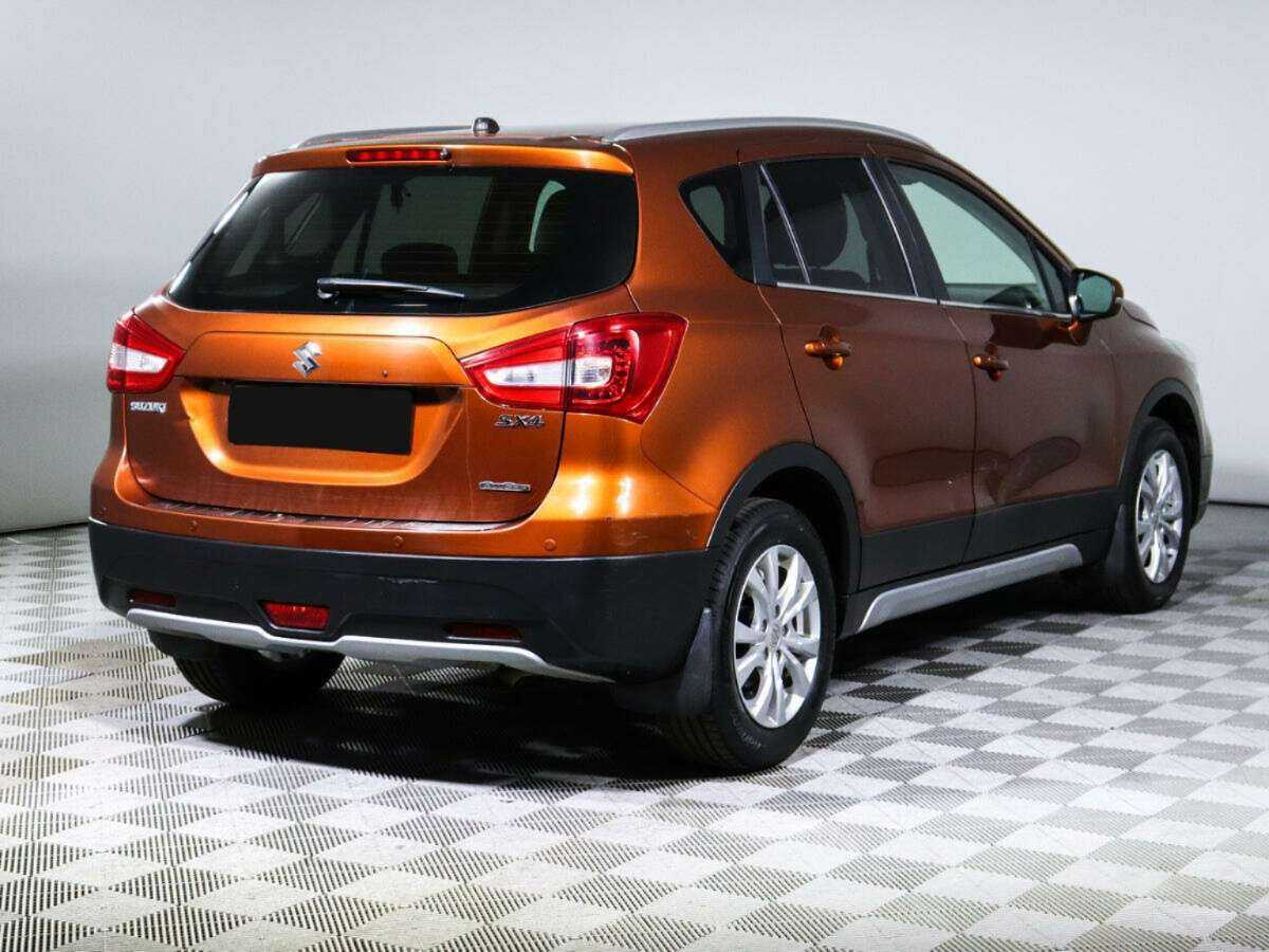 Suzuki SX4 с пробегом — 2016 год. Фото: #4