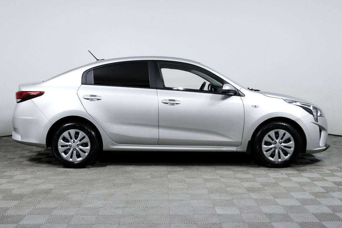 Kia Rio с пробегом — 2020 год. Фото: #2