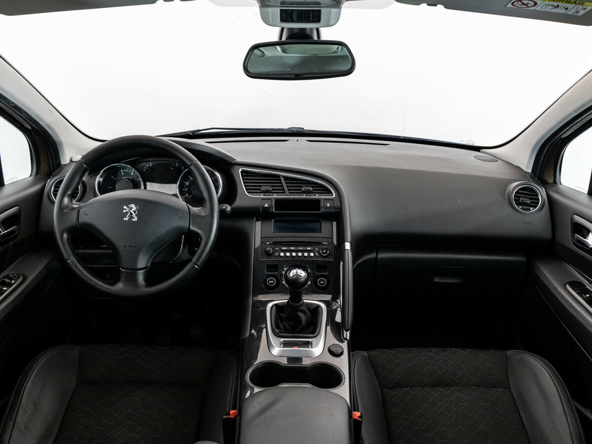 Peugeot 3008 с пробегом — 2014 год. Фото: #7