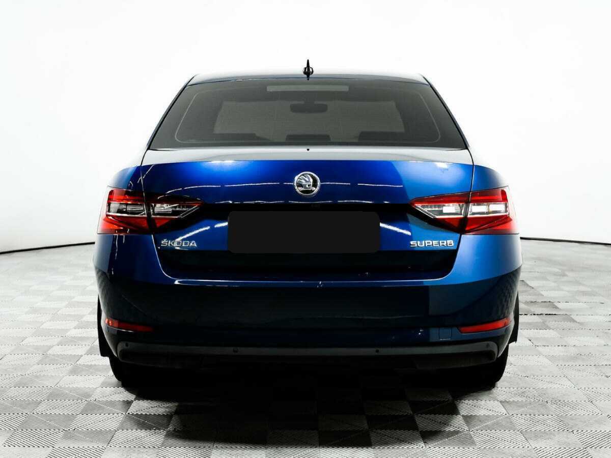 Skoda Superb с пробегом — 2019 год. Фото: #5