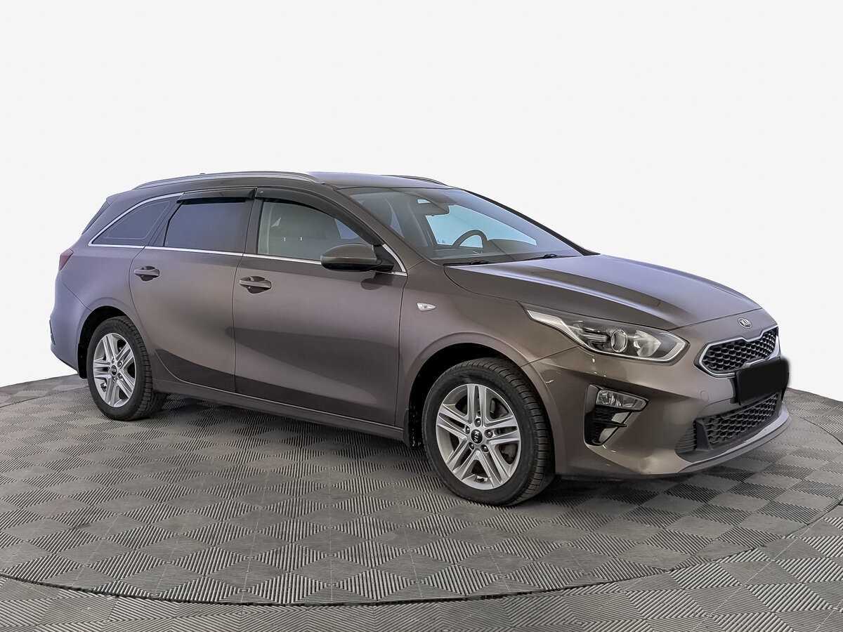 Kia Ceed с пробегом — 2021 год. Фото: #2