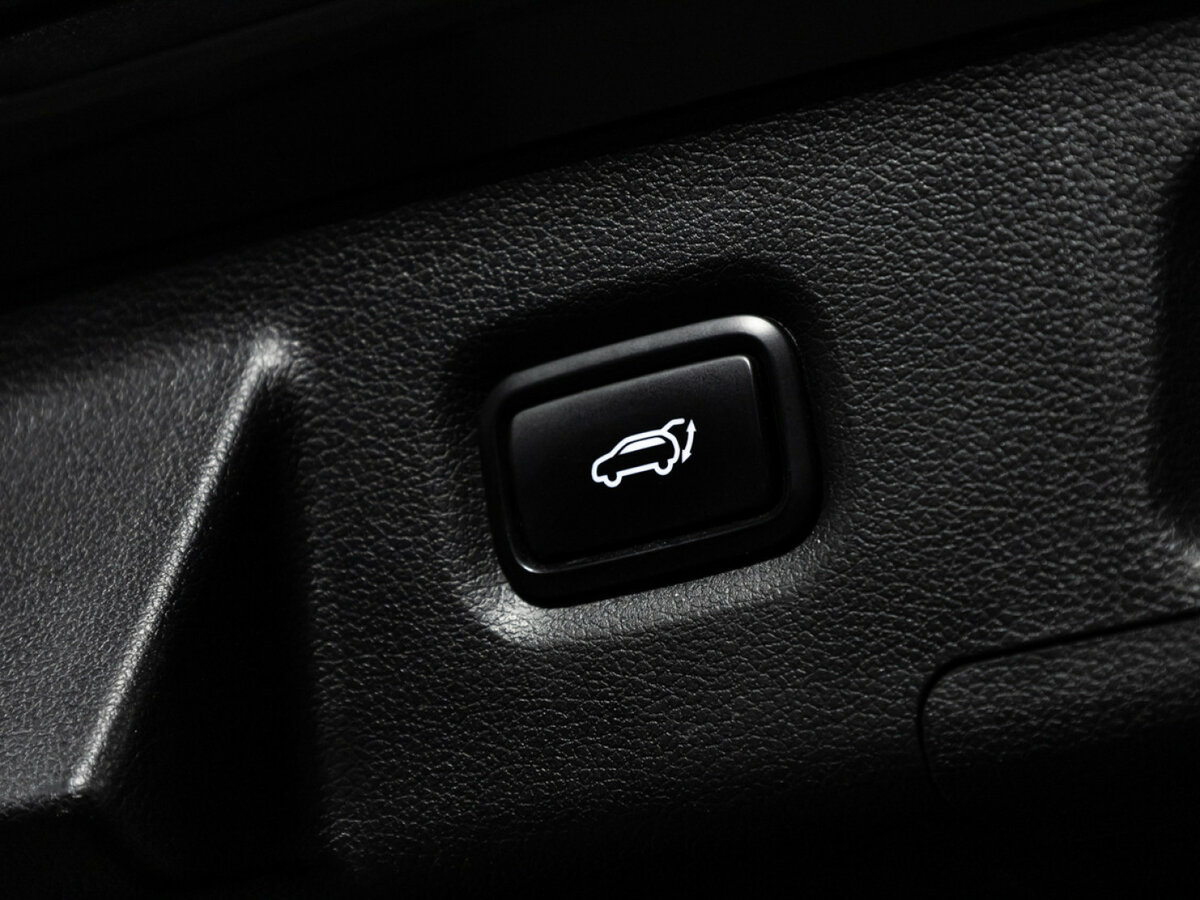 Hyundai Santa Fe с пробегом — 2019 год. Фото: #23