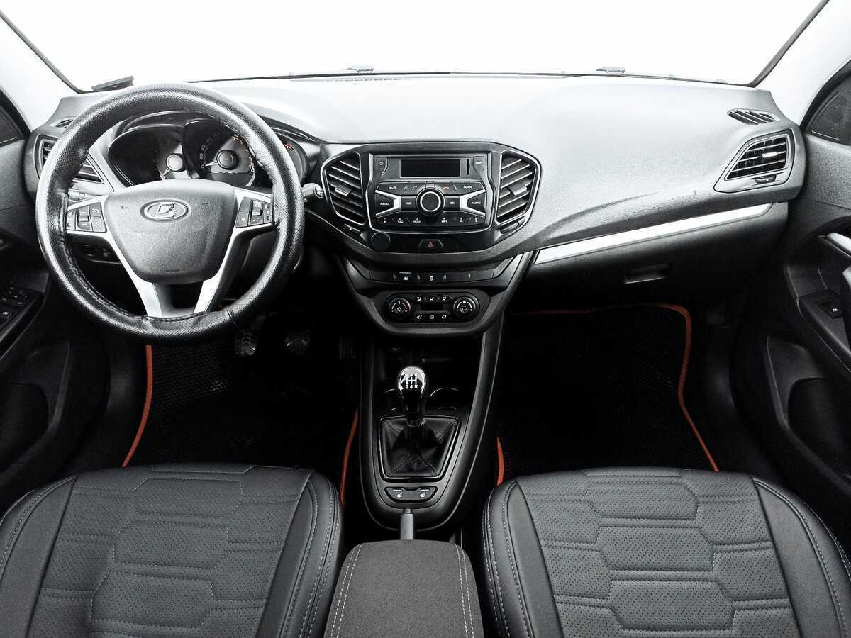 Lada (ВАЗ) Vesta с пробегом — 2021 год. Фото: #11