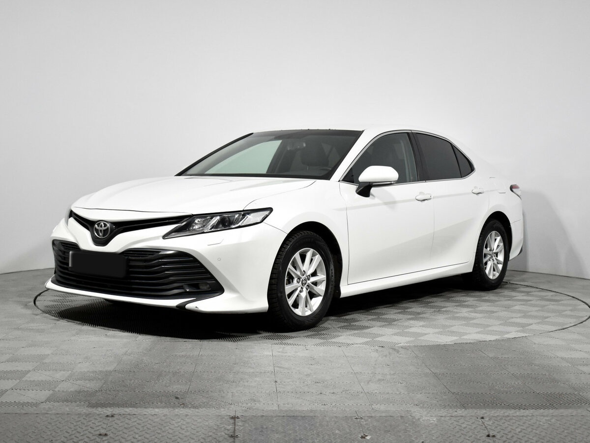 Toyota Camry с пробегом — 2020 год. Фото: #0