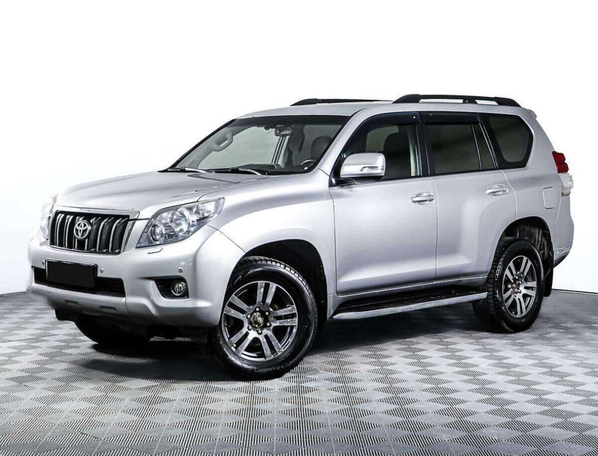 Toyota Land Cruiser Prado с пробегом — 2012 год. Фото: #0