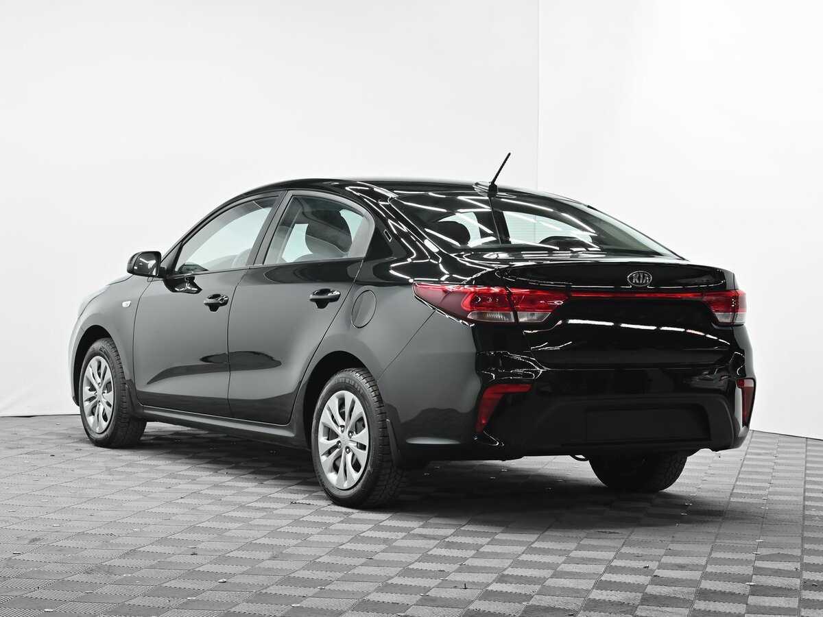 Kia Rio с пробегом — 2018 год. Фото: #2