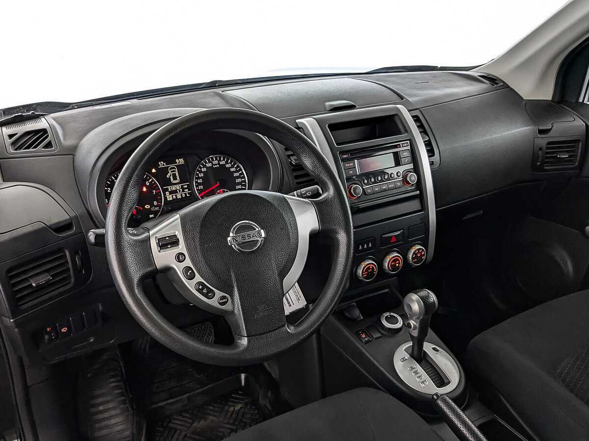 Nissan X-Trail с пробегом — 2014 год. Фото: #15