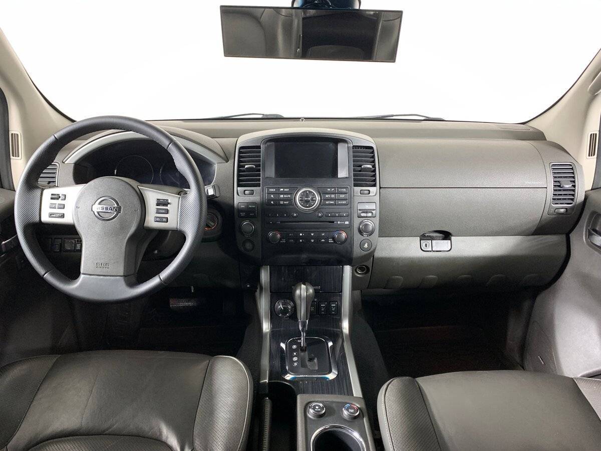 Nissan Pathfinder с пробегом — 2012 год. Фото: #11