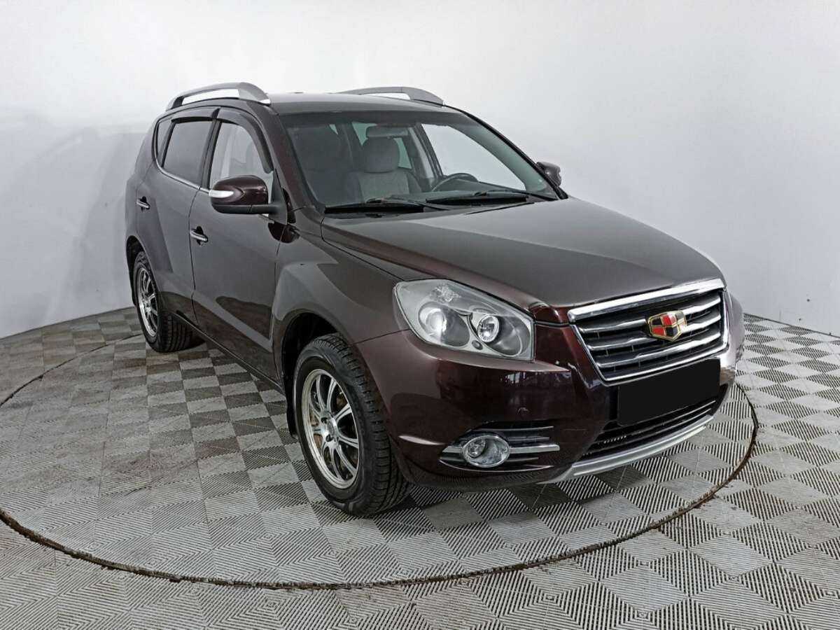 Geely Emgrand X7 с пробегом — 2016 год. Фото: #2