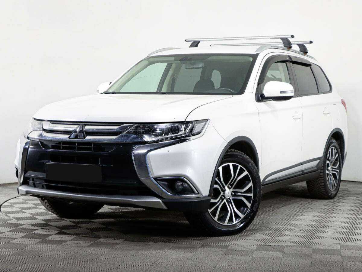 Mitsubishi Outlander с пробегом — 2018 год. Фото: #0