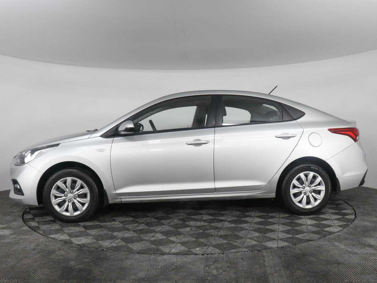 Hyundai Solaris с пробегом — 2018 год. Фото: #7