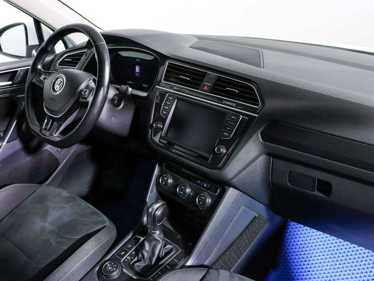 Volkswagen Tiguan с пробегом — 2017 год. Фото: #6
