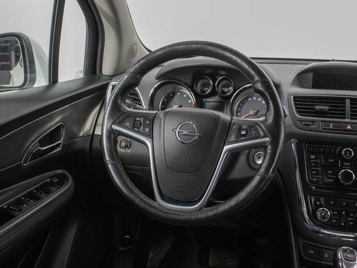 Opel Mokka с пробегом — 2013 год. Фото: #14