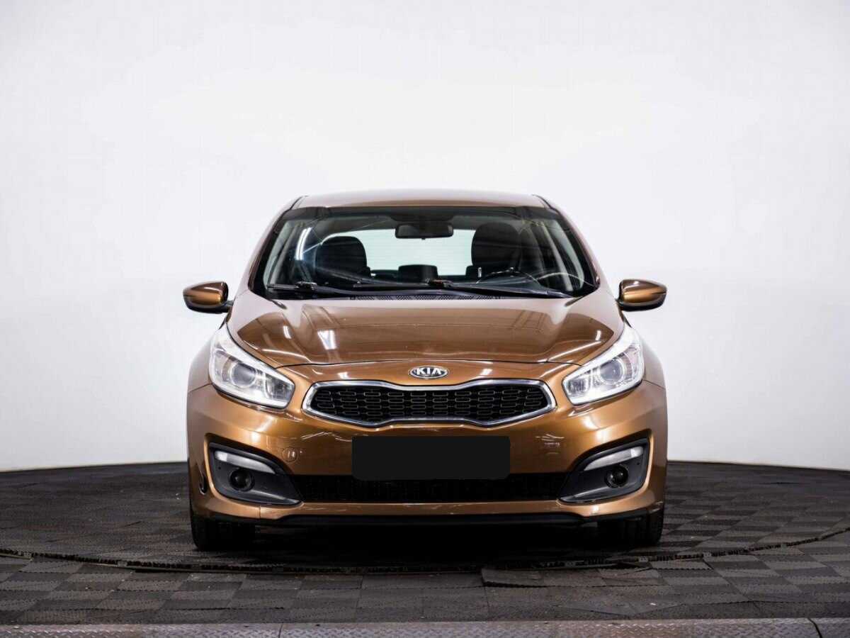 Kia Ceed с пробегом — 2017 год. Фото: #1
