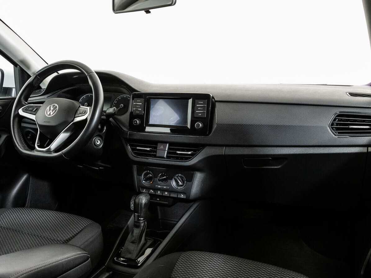 Volkswagen Polo с пробегом — 2020 год. Фото: #8