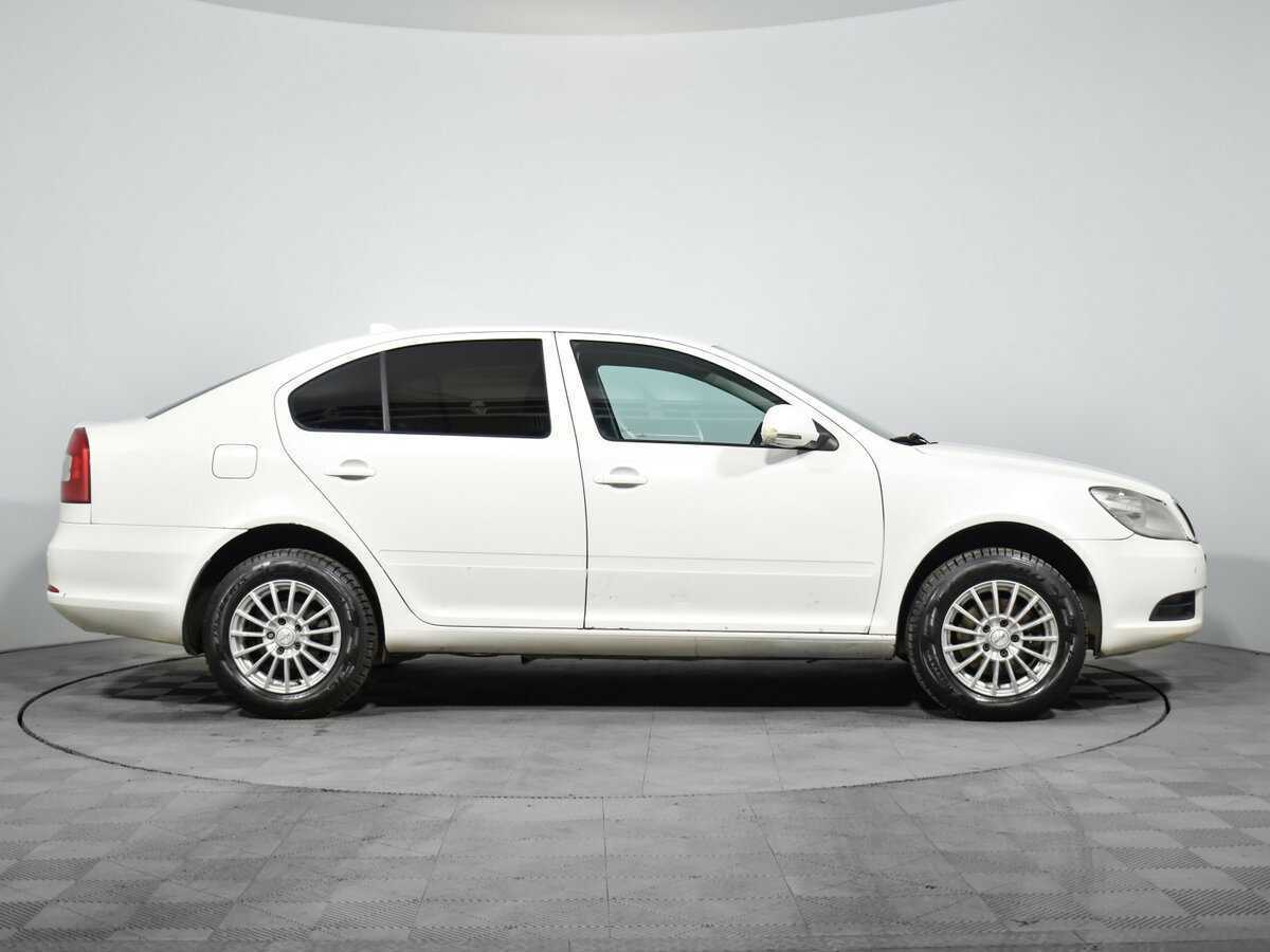 Skoda Octavia с пробегом — 2012 год. Фото: #3