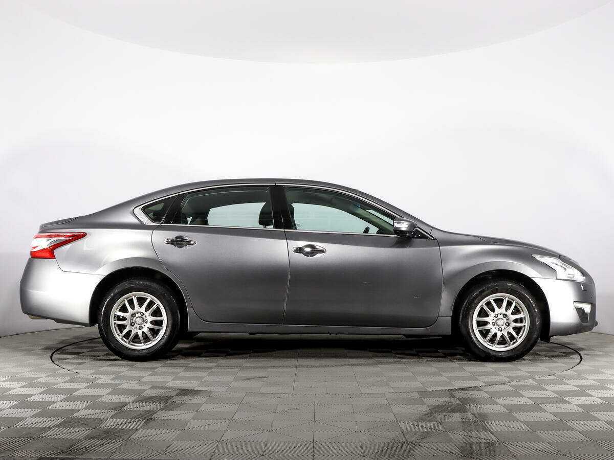 Nissan Teana с пробегом — 2014 год. Фото: #3