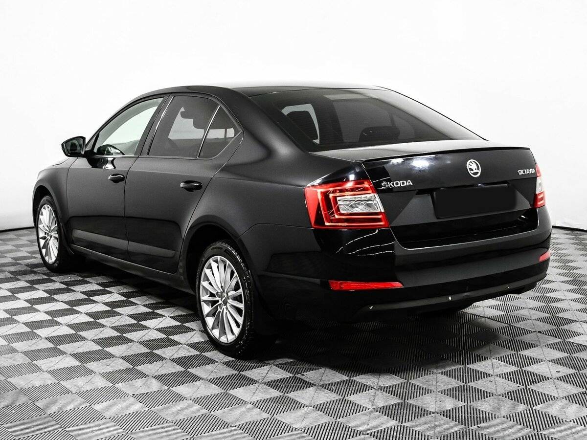 Skoda Octavia с пробегом — 2014 год. Фото: #6
