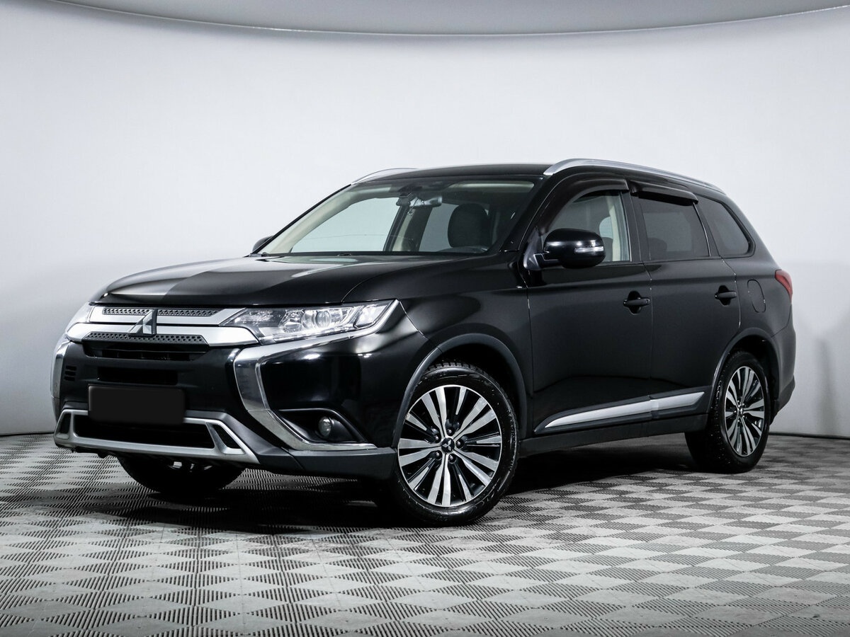 Mitsubishi Outlander с пробегом — 2019 год. Посмотреть фото