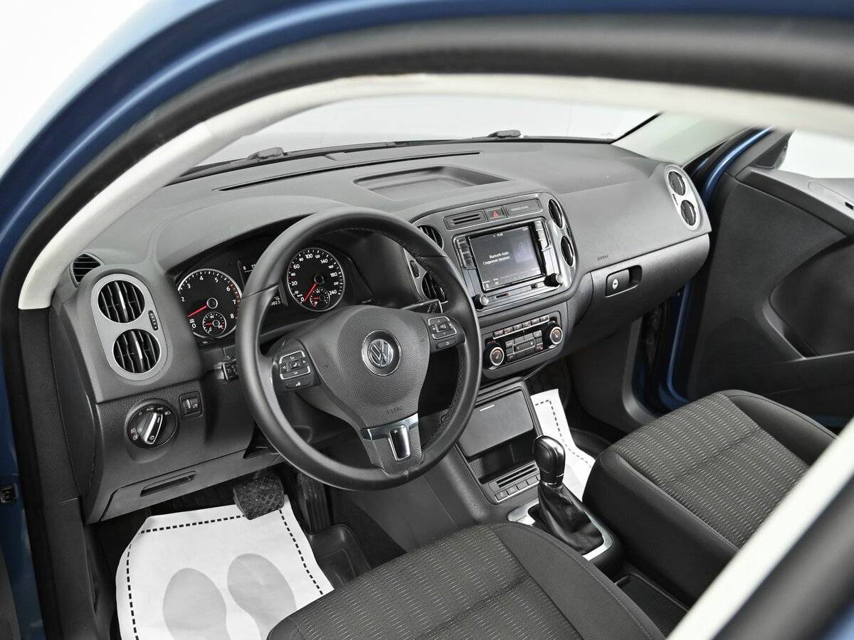Volkswagen Tiguan с пробегом — 2012 год. Фото: #7