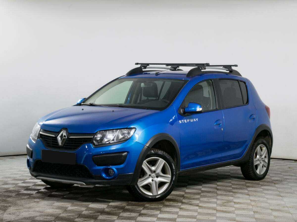 Renault Sandero с пробегом — 2017 год. Посмотреть фото
