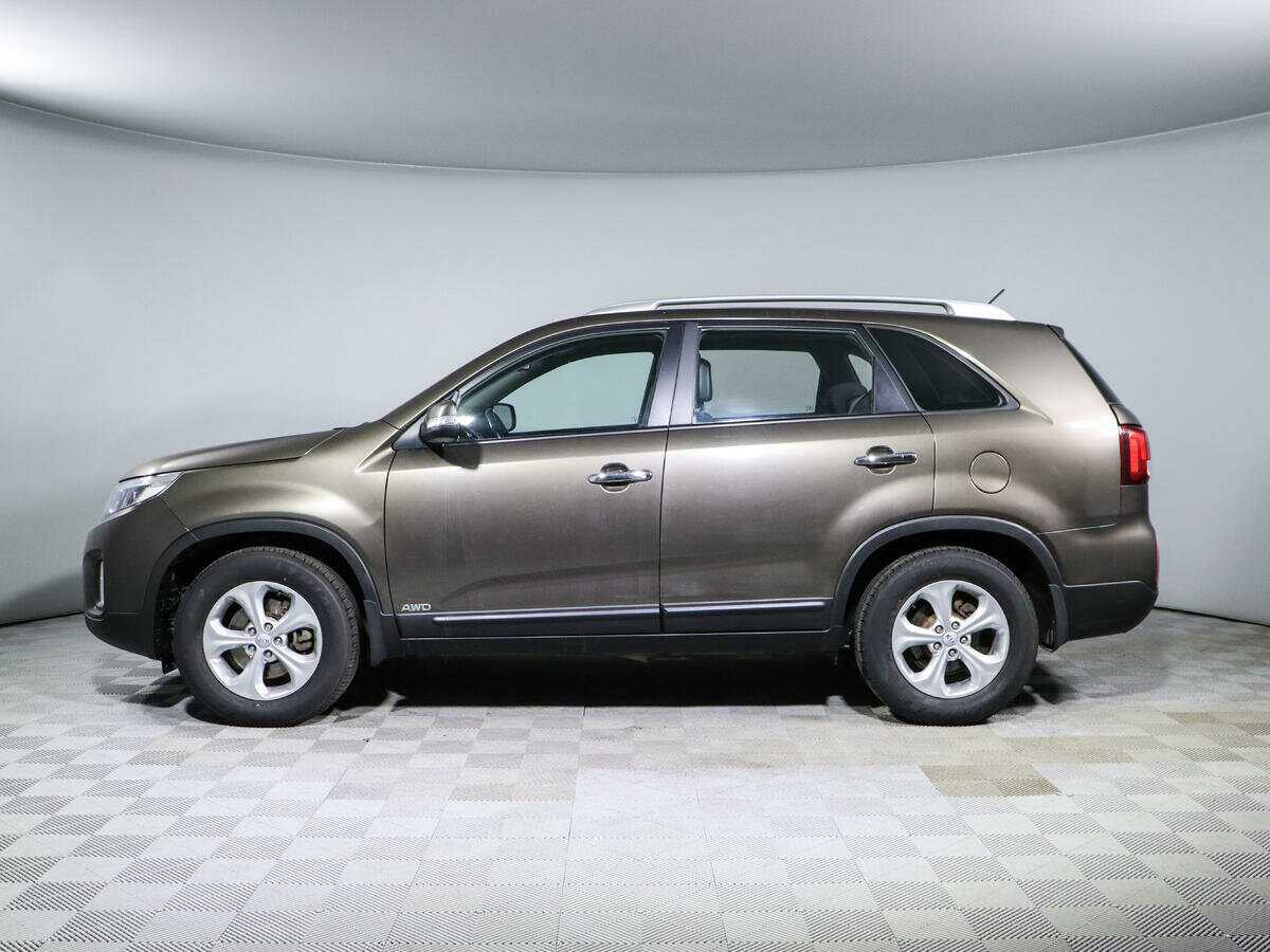 Kia Sorento с пробегом — 2015 год. Фото: #7