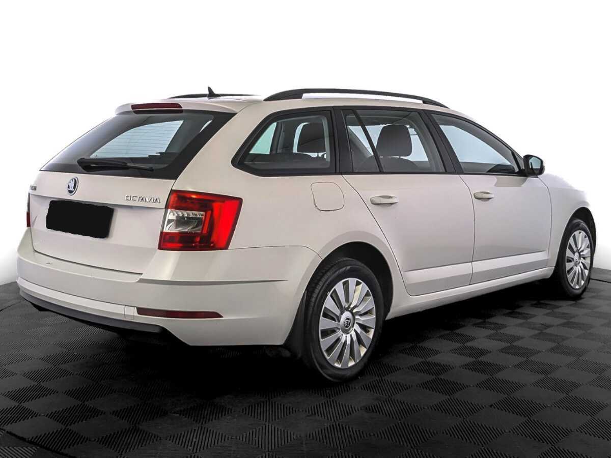 Skoda Octavia с пробегом — 2017 год. Фото: #4