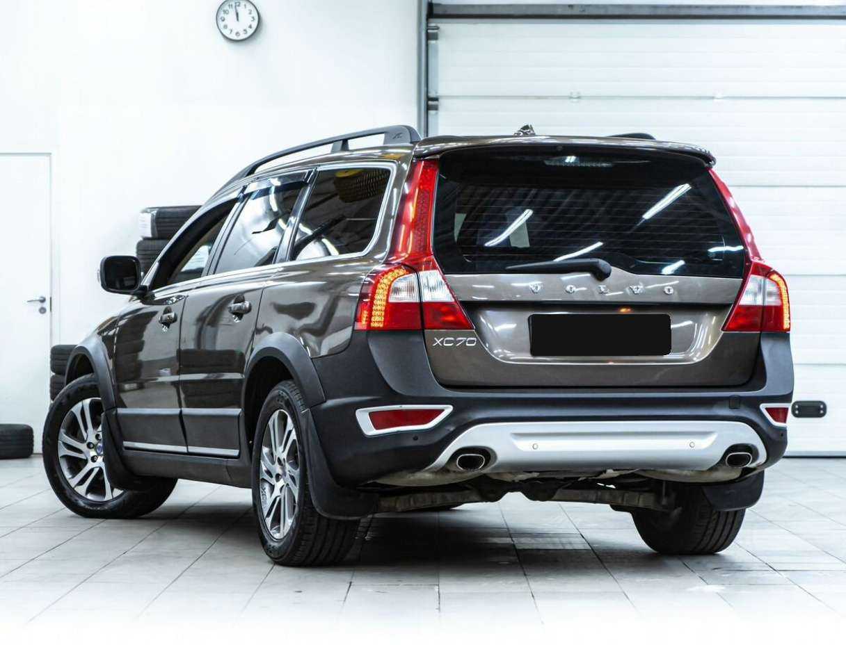 Volvo XC70 с пробегом — 2012 год. Фото: #3