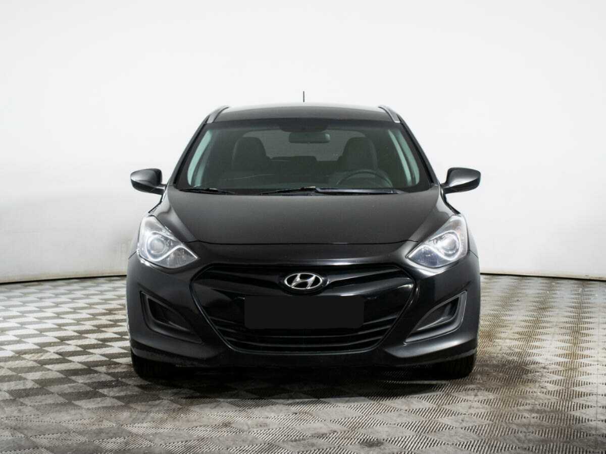 Hyundai i30 с пробегом — 2012 год. Фото: #1