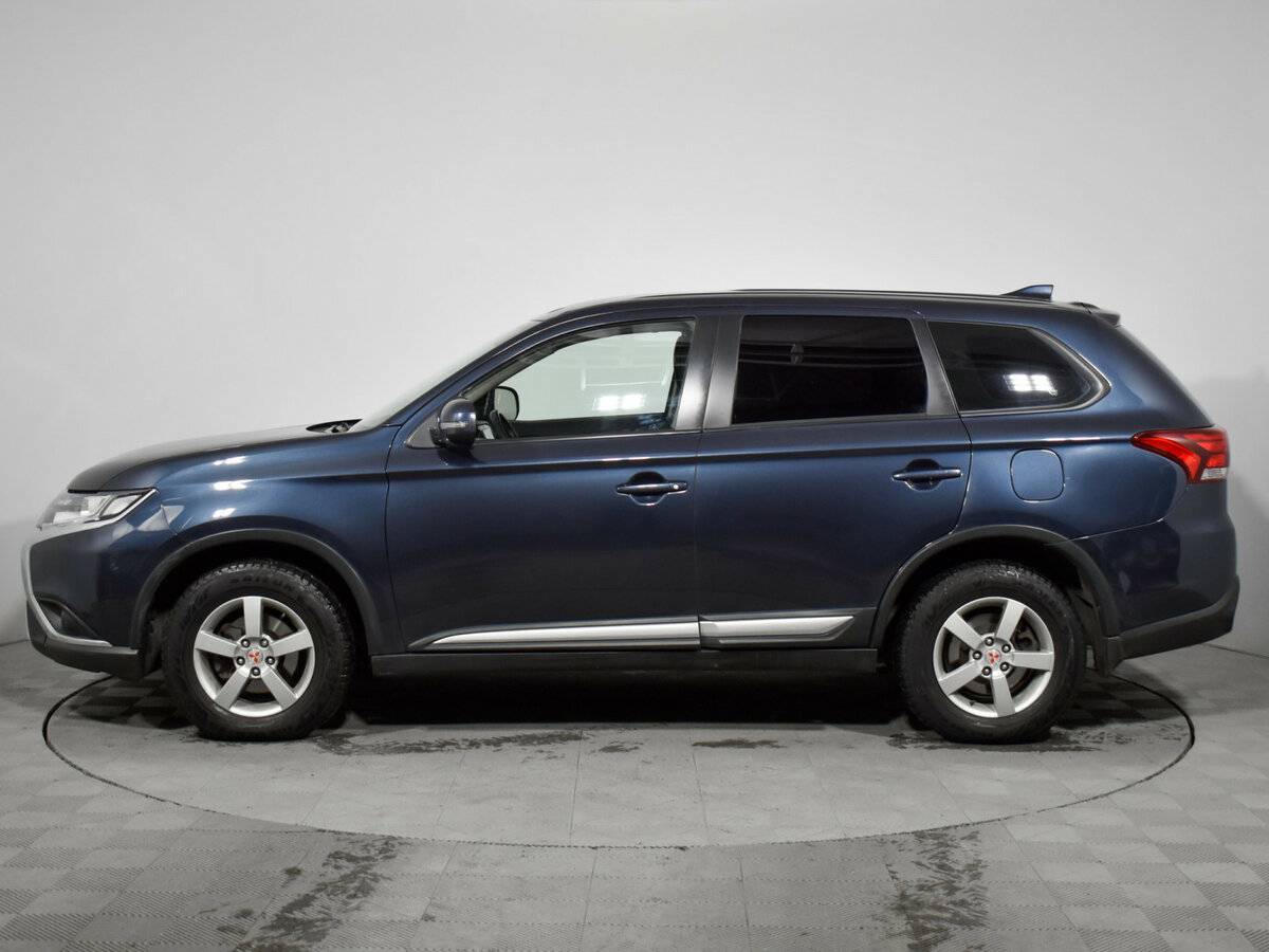 Mitsubishi Outlander с пробегом — 2019 год. Фото: #7