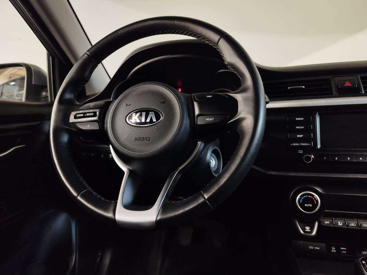 Kia Rio с пробегом — 2020 год. Фото: #11