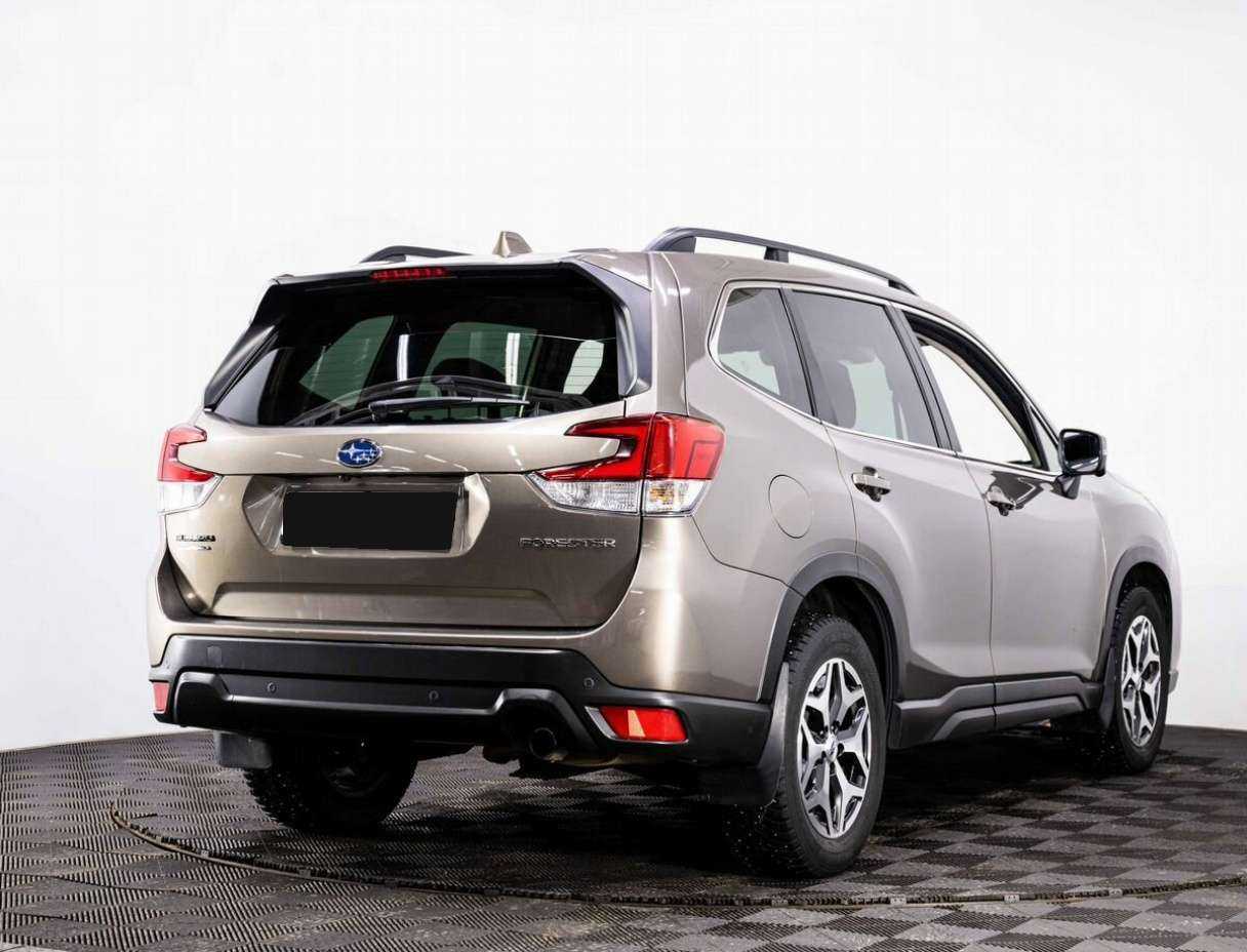 Subaru Forester с пробегом — 2018 год. Фото: #5