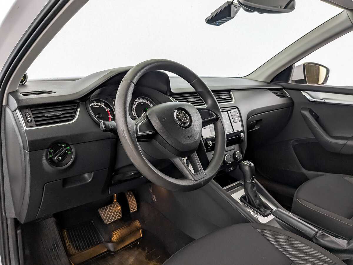 Skoda Octavia с пробегом — 2018 год. Фото: #15