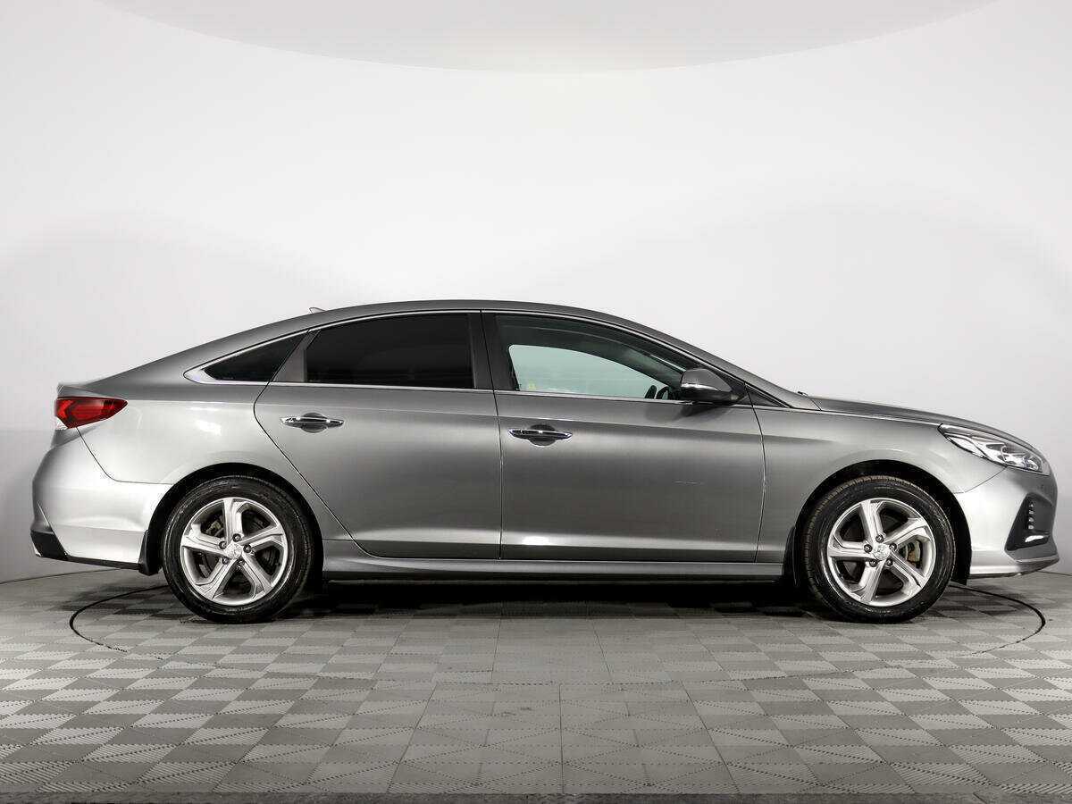 Hyundai Sonata с пробегом — 2017 год. Фото: #3