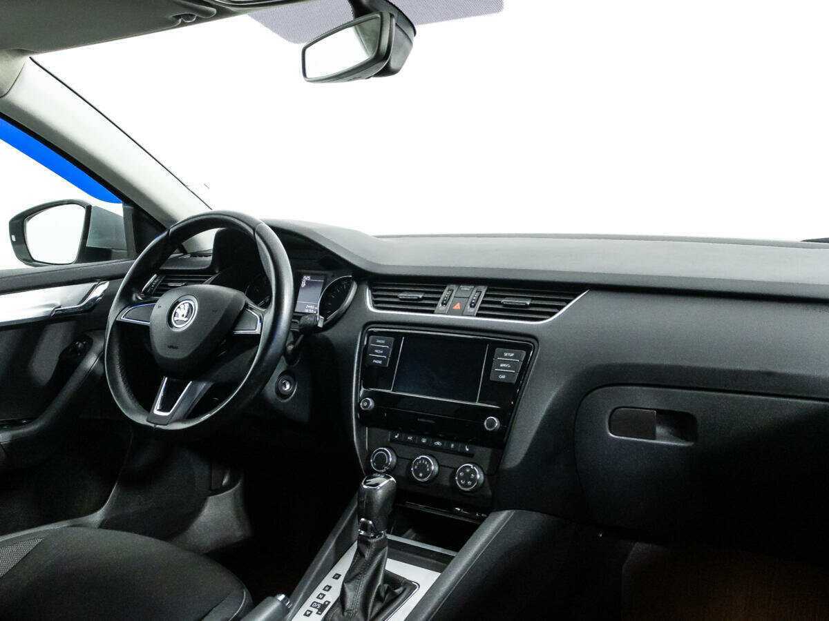 Skoda Octavia с пробегом — 2017 год. Фото: #8