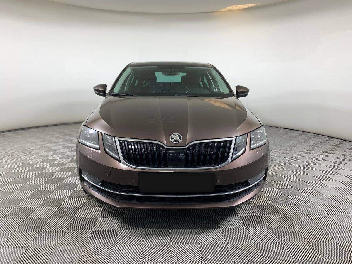 Skoda Octavia с пробегом — 2018 год. Фото: #1