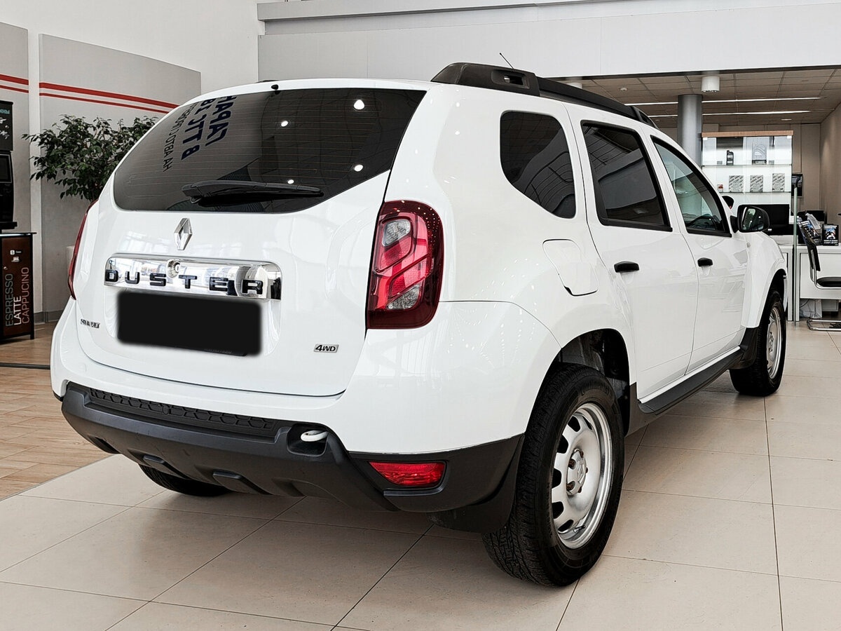 Renault Duster с пробегом — 2015 год. Фото: #3